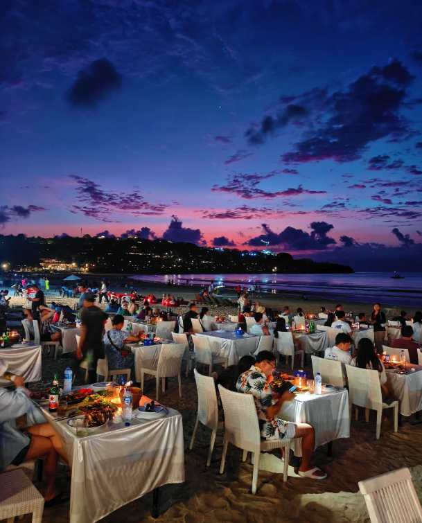 best beach jimbaran beach sunset dinner